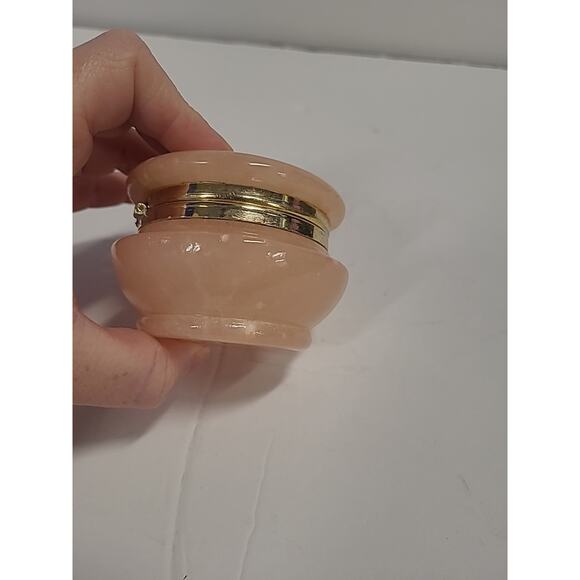 Vintage Pink Alabaster Ring Trinket Dish Box with Lid & Star Flowers - Picture 7 of 13